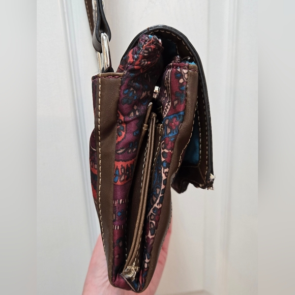Chaps jeweltone paisley crossbody purse - Picture 3 of 10